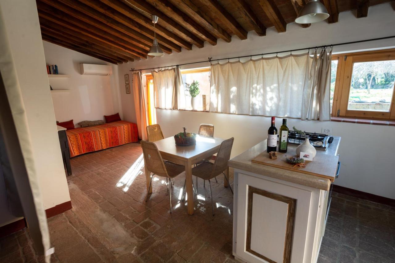 Agriturismo Colle Vento ชูเวเรโต ภายนอก รูปภาพ