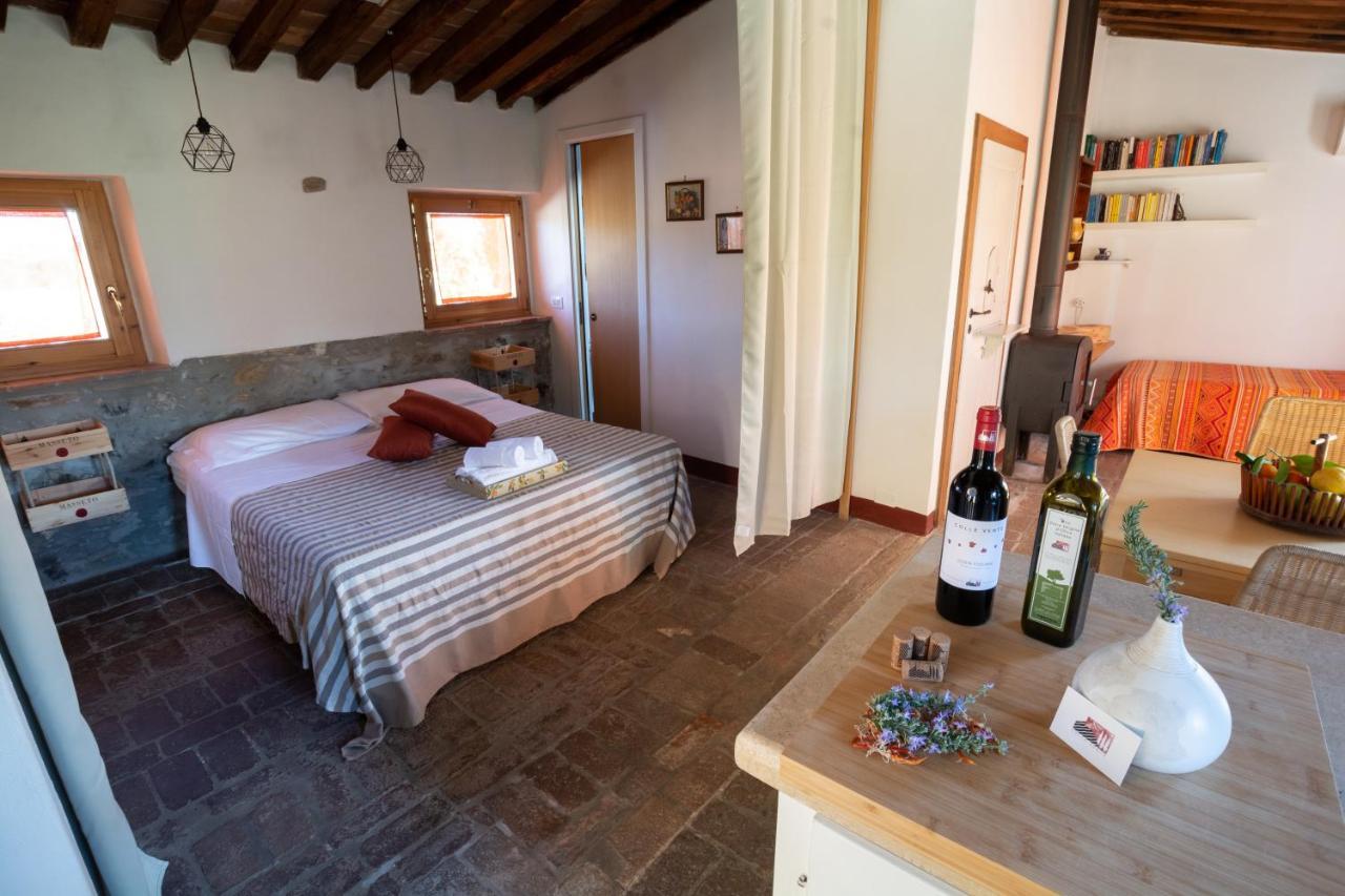 Agriturismo Colle Vento ชูเวเรโต ภายนอก รูปภาพ