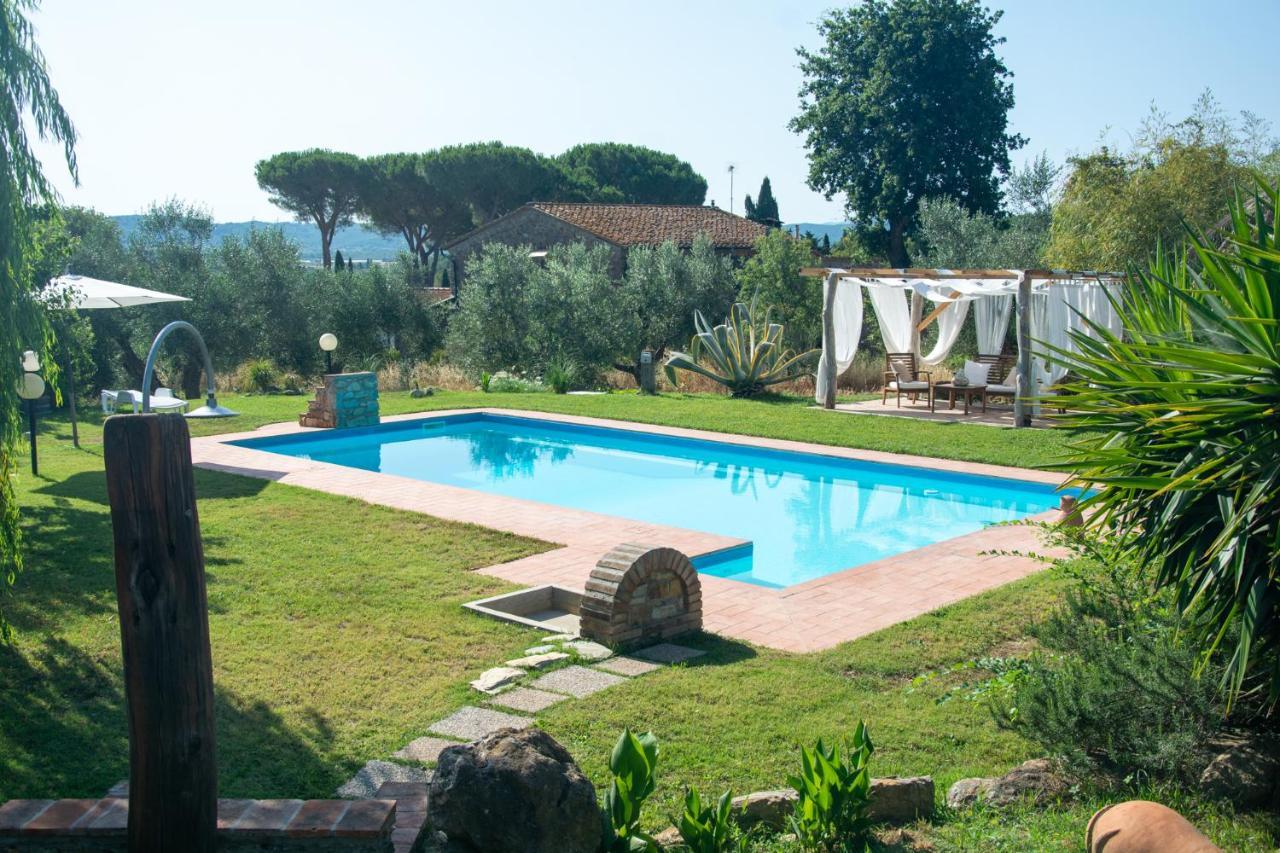 Agriturismo Colle Vento ชูเวเรโต ภายนอก รูปภาพ